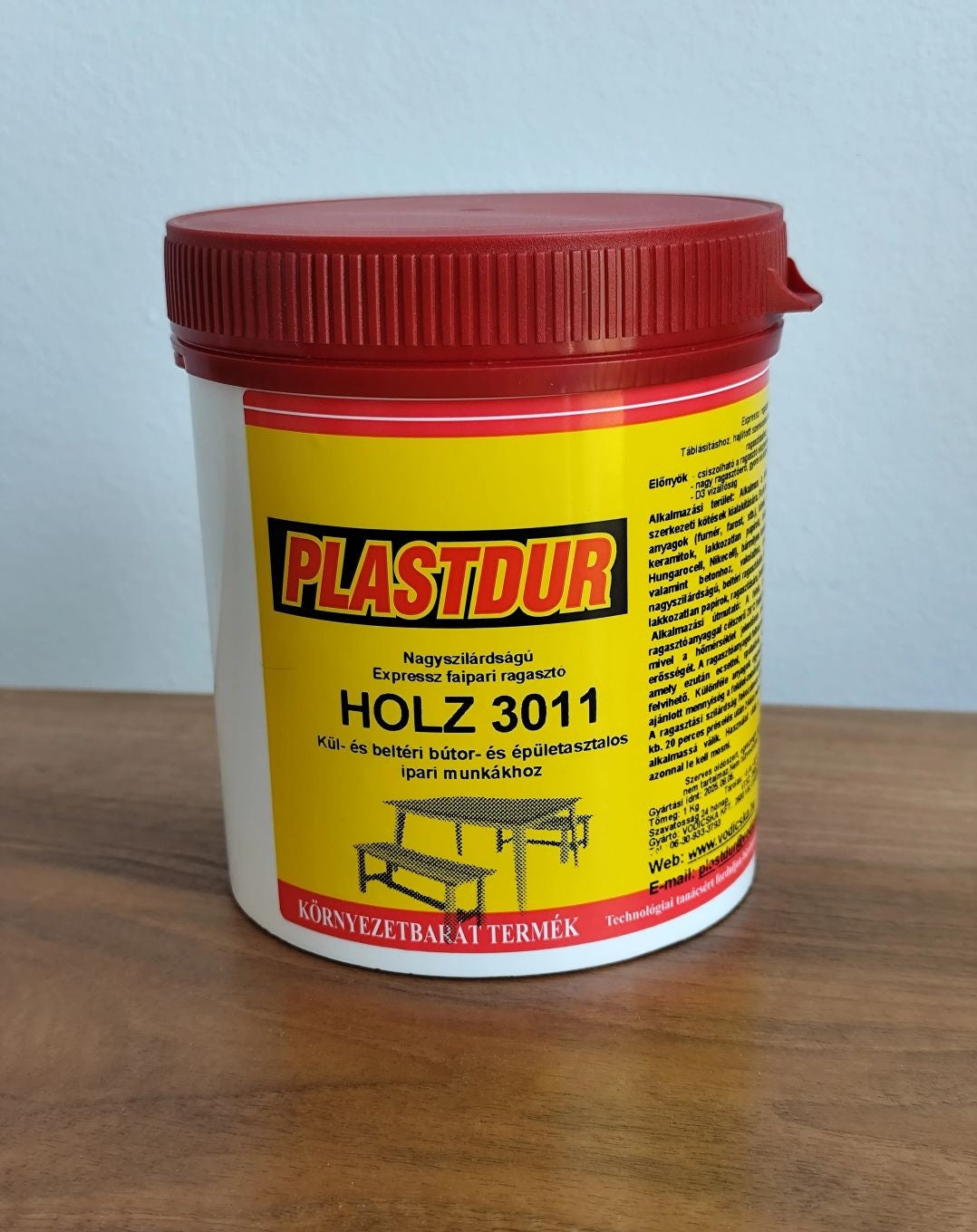 Faragasztó HOLZ 3011 | PLASTDUR környezetbarát ragasztó | 1 kg