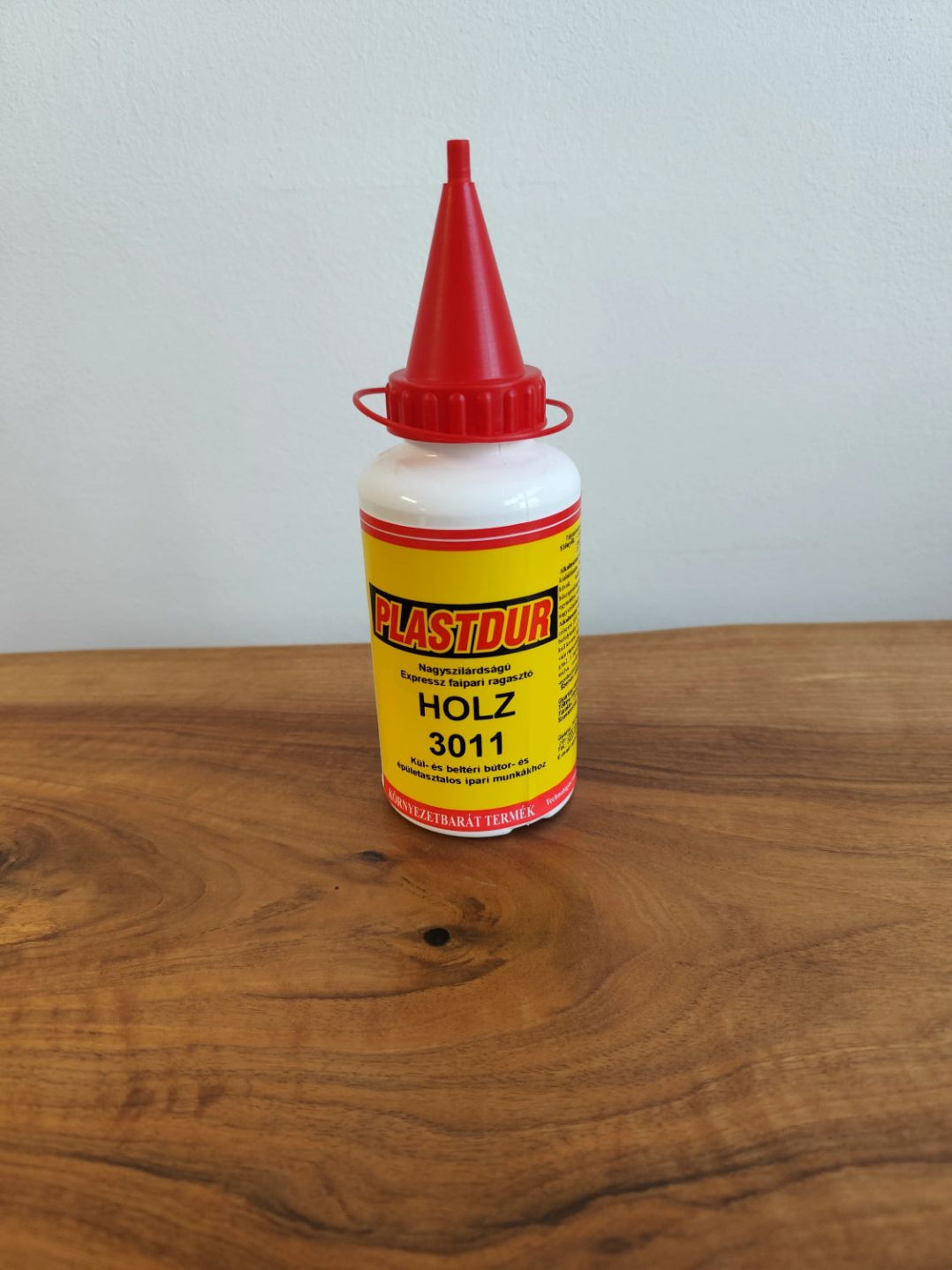 Faragasztó HOLZ 3011 | PLASTDUR környezetbarát ragasztó | 300g